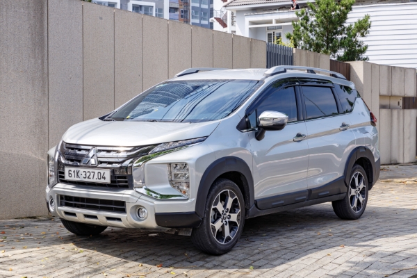 MITSUBISHI XPANDER CROSS
